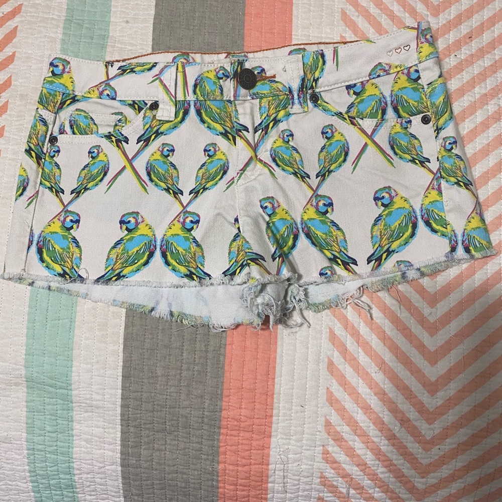 Parrot Shorts